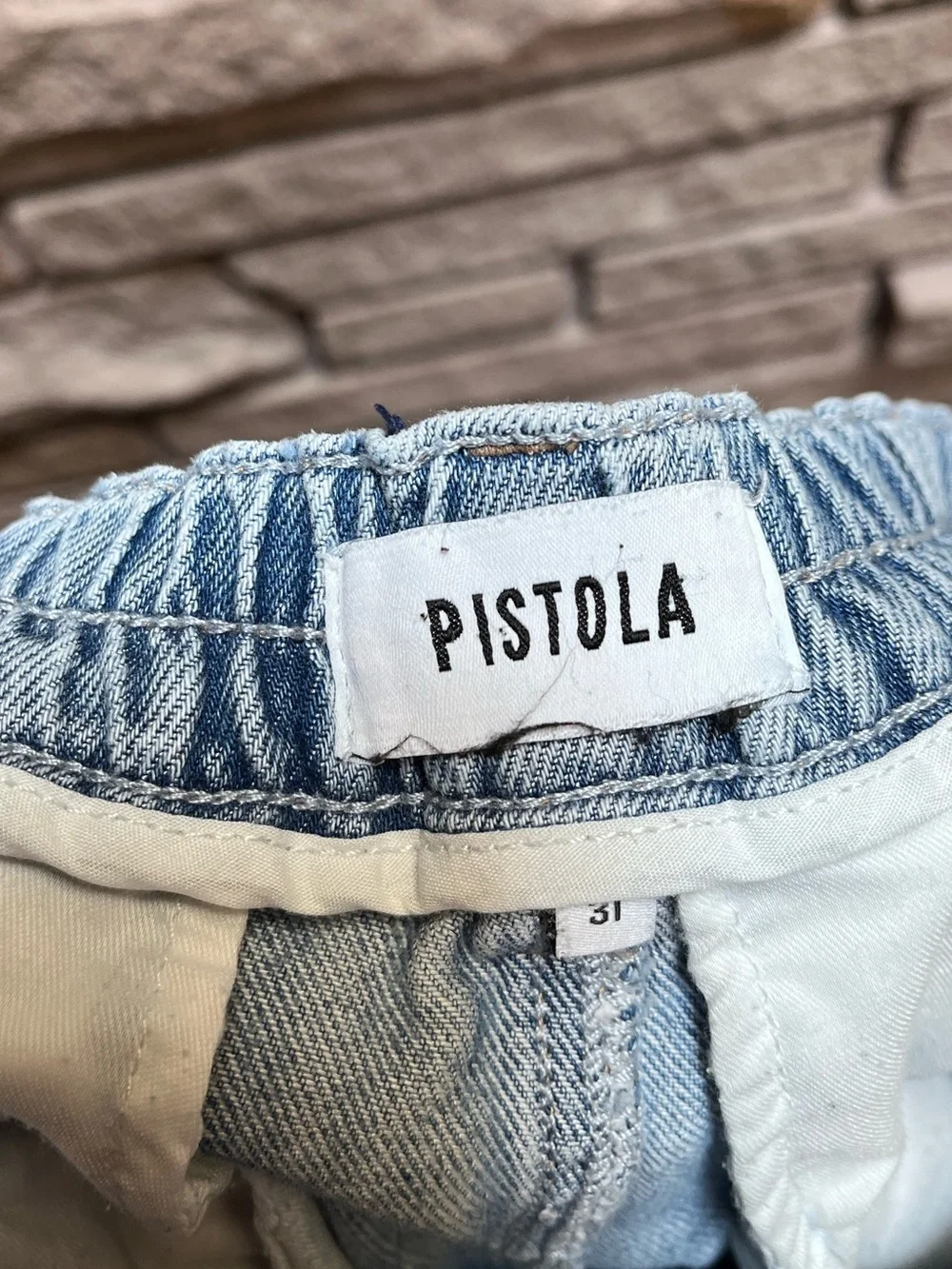 Pistola court ankle barrel jeans Hardin light wash elastic waist 31